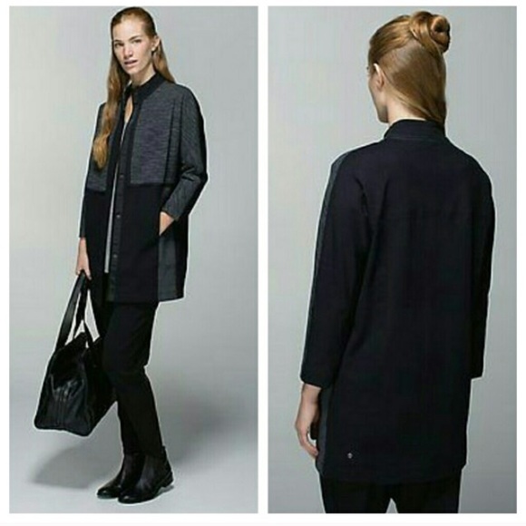 lululemon athletica Jackets & Blazers - EUC Lululemon Cocoon car coat size S